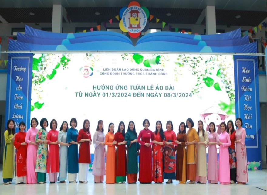 Cán bộ, giáo viên, nhân viên trường THCS Thành Công hưởng ứng "Tuần lễ áo dài" với sự tôn vinh văn hóa Việt Nam